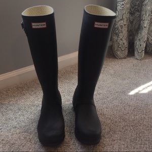 Hunter Black Matte Rain Boots